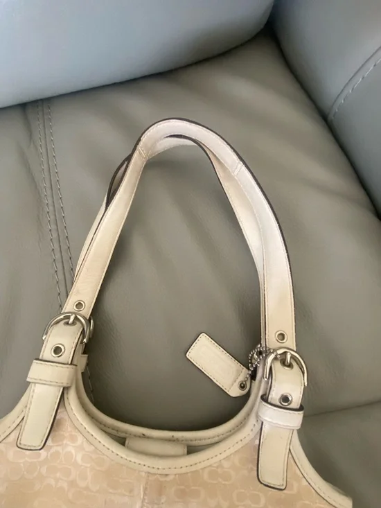 Coach Cream Signature Canvas Shoulder Bag with Leather Trim - Picture 7 of 9